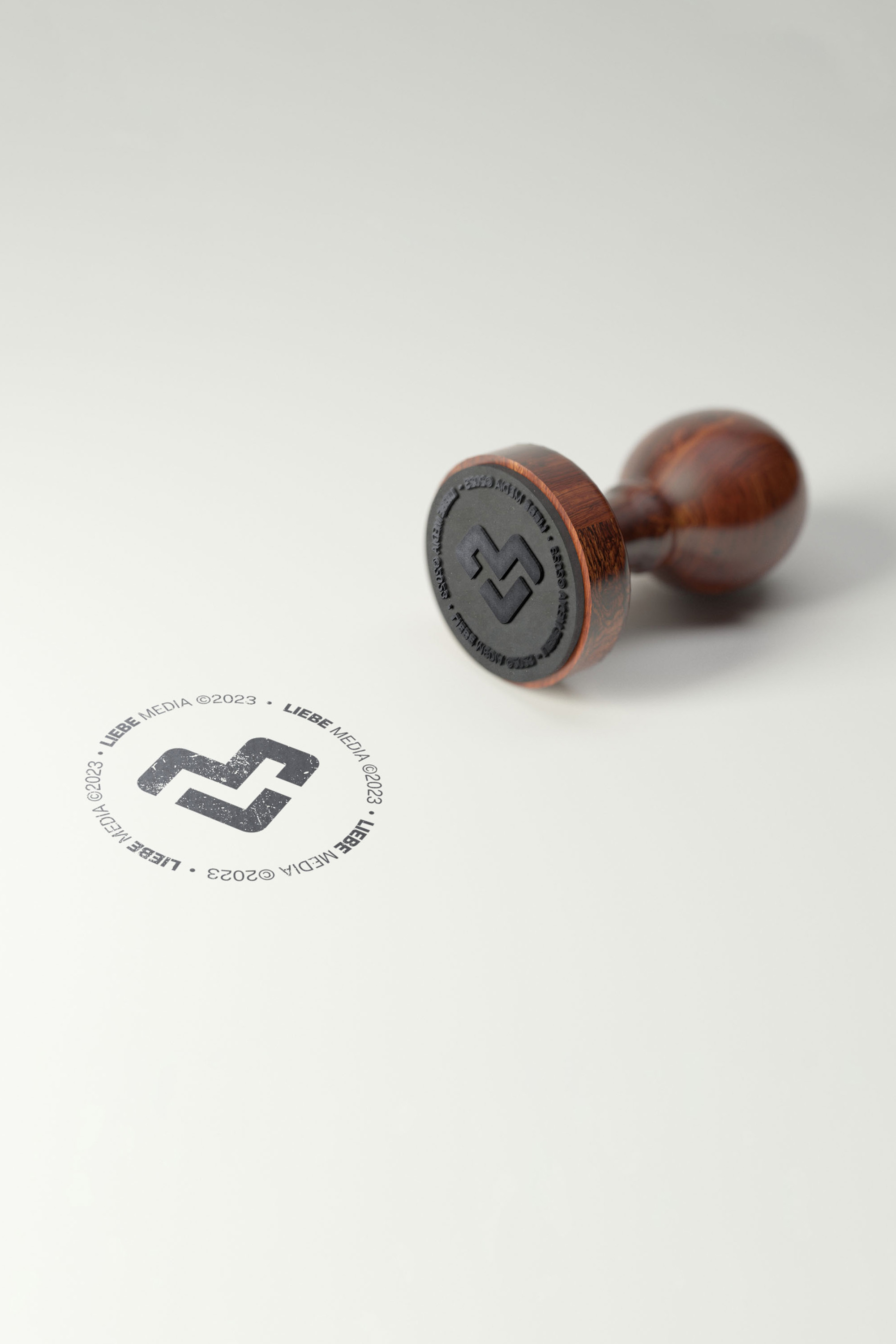 lm_impressum-header